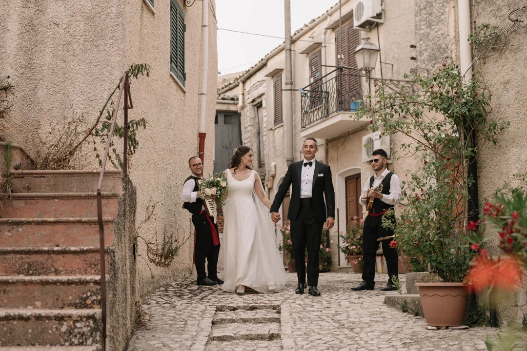 Matrimonio in Sicilia: l'abito da sposa di Alienor